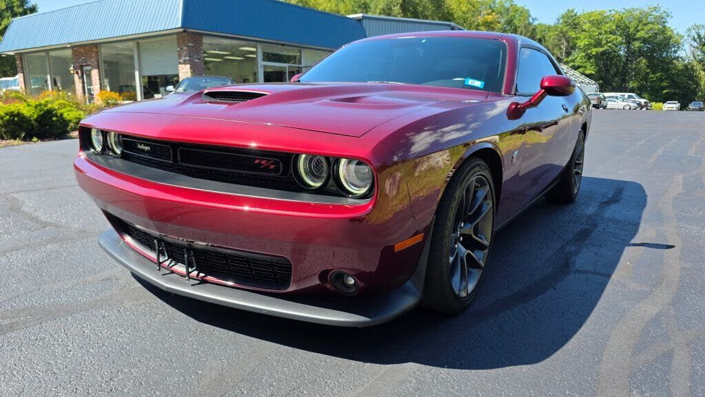 2021 DODGE Challenger
