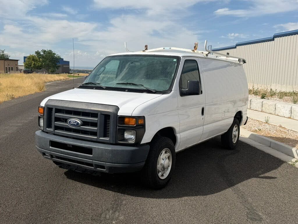 2014 FORD E-250