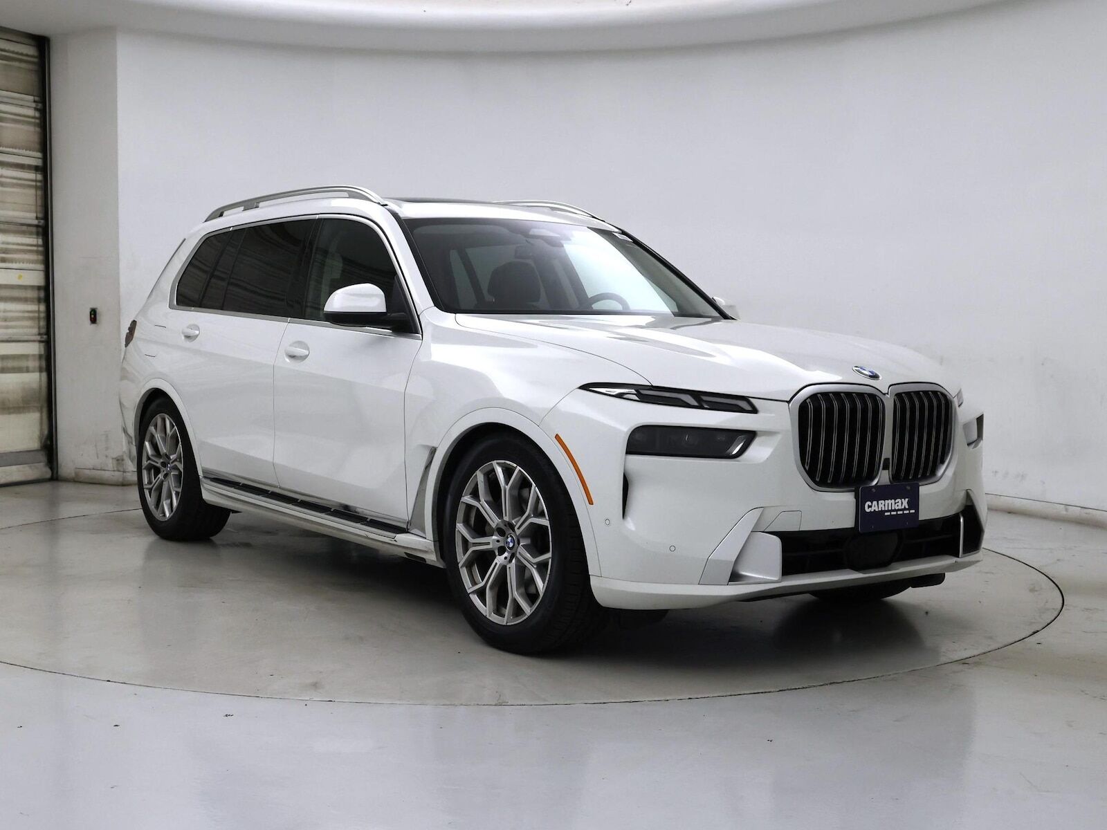 2026 BMW X7