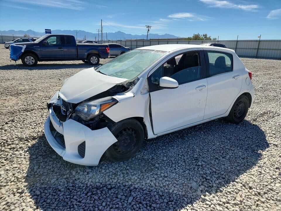 2015 TOYOTA Yaris