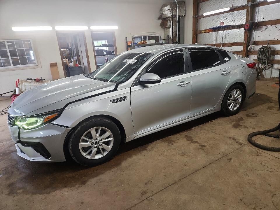 2019 KIA Optima