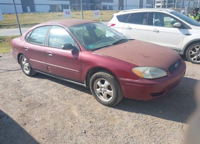 2005 FORD Taurus