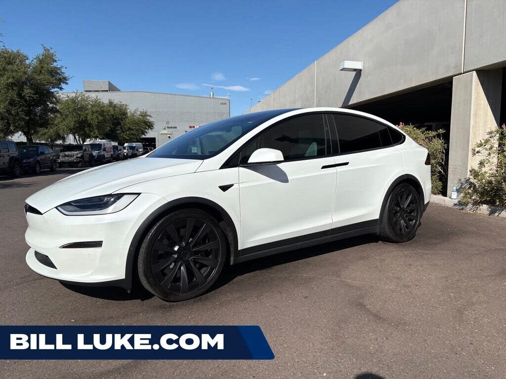 2022 TESLA Model X