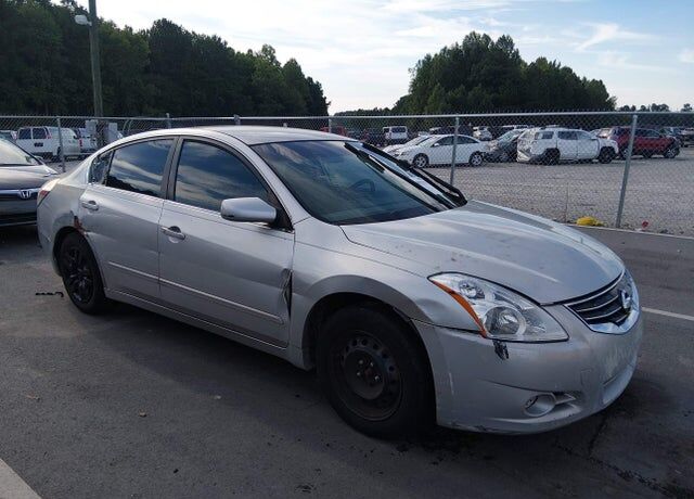 2010 NISSAN Altima