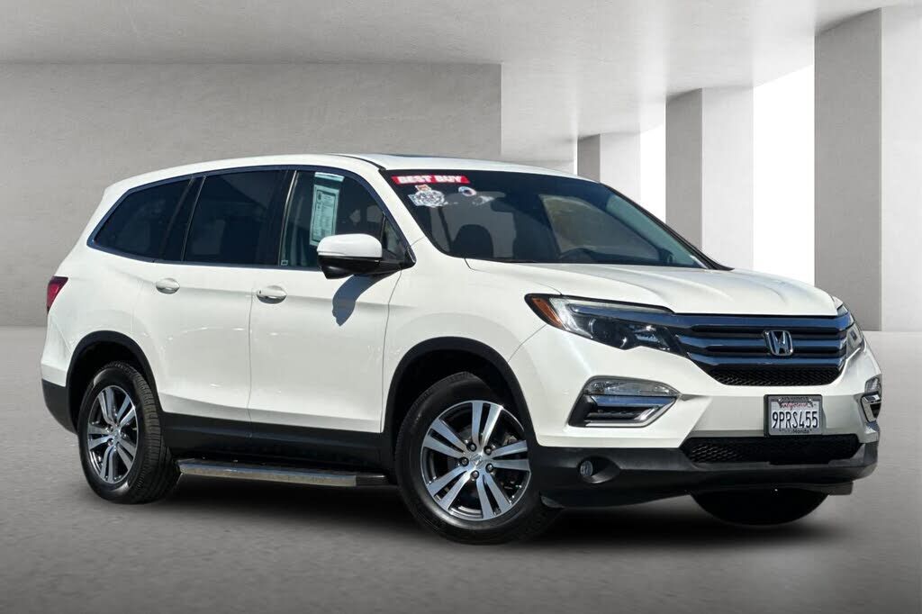 2017 HONDA Pilot