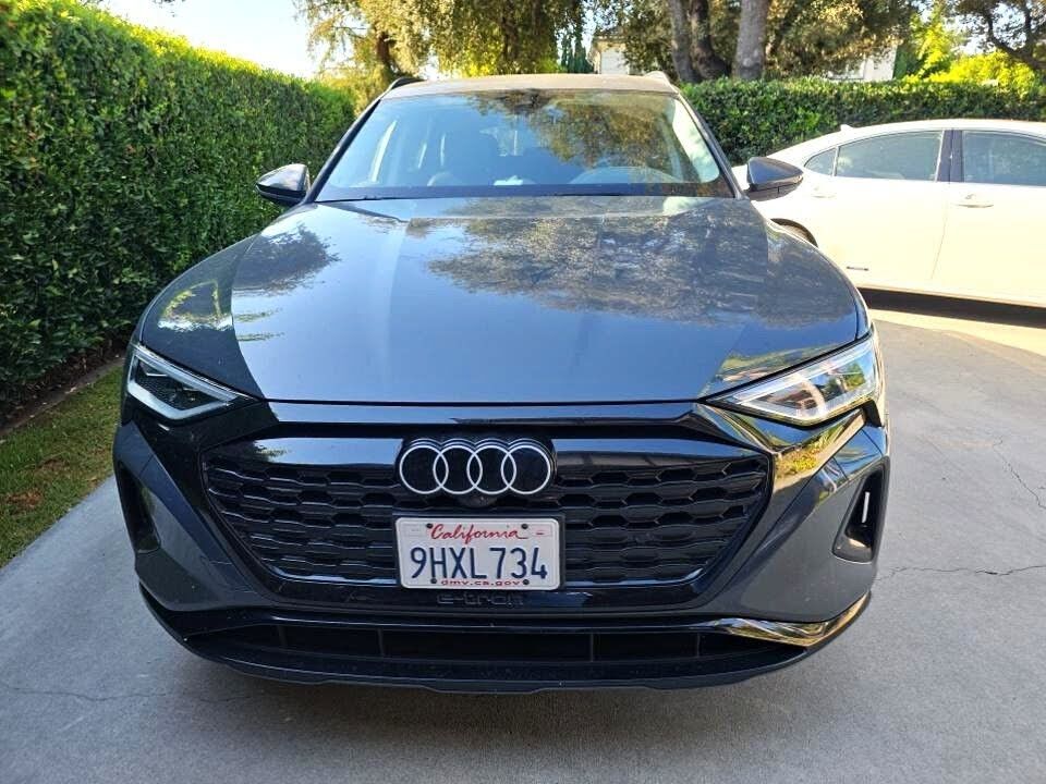 2024 Audi Q8