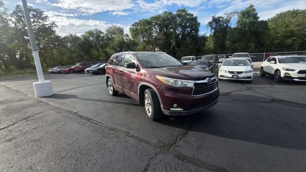 2015 TOYOTA Highlander