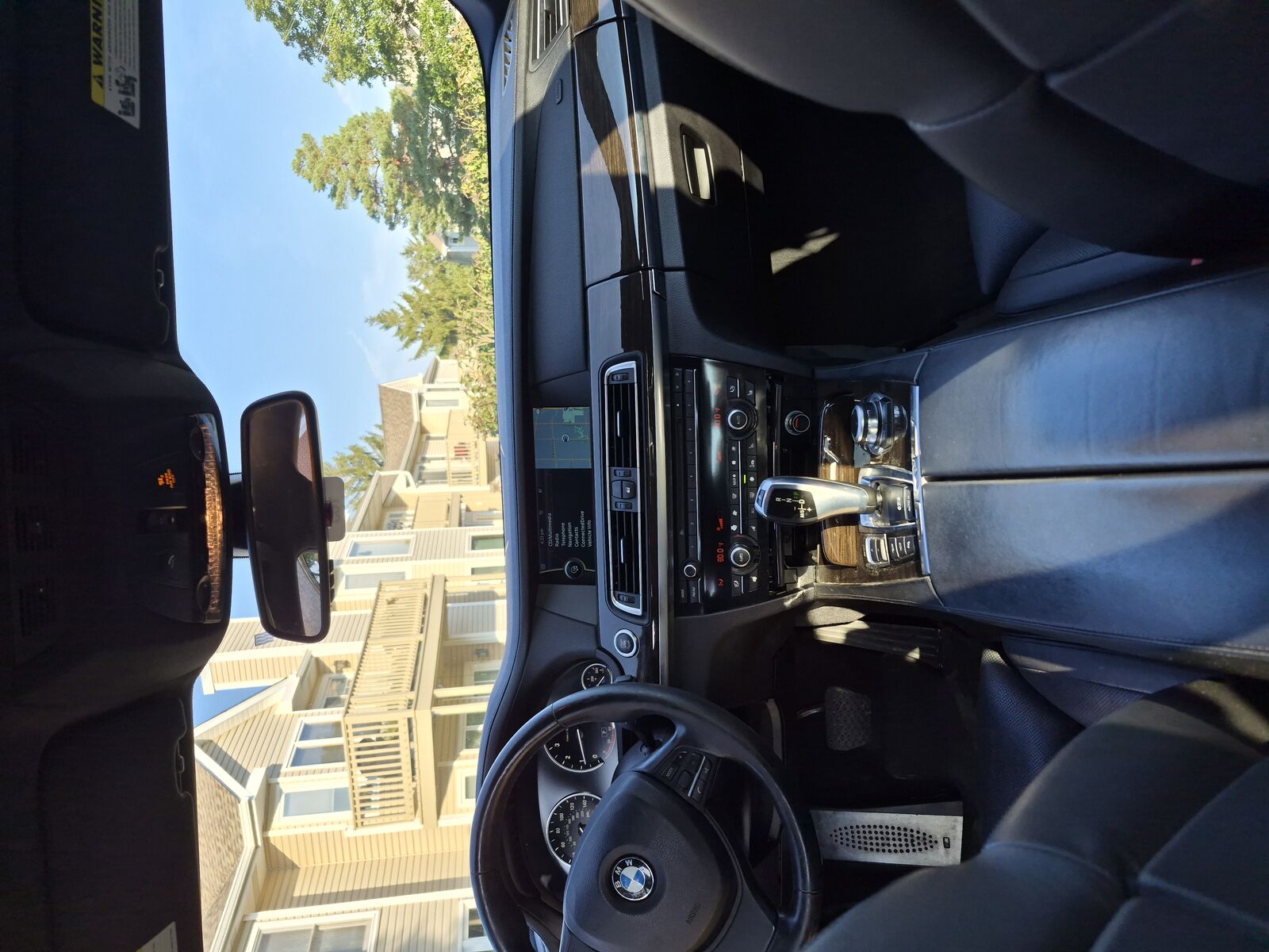 2011 BMW 750xi