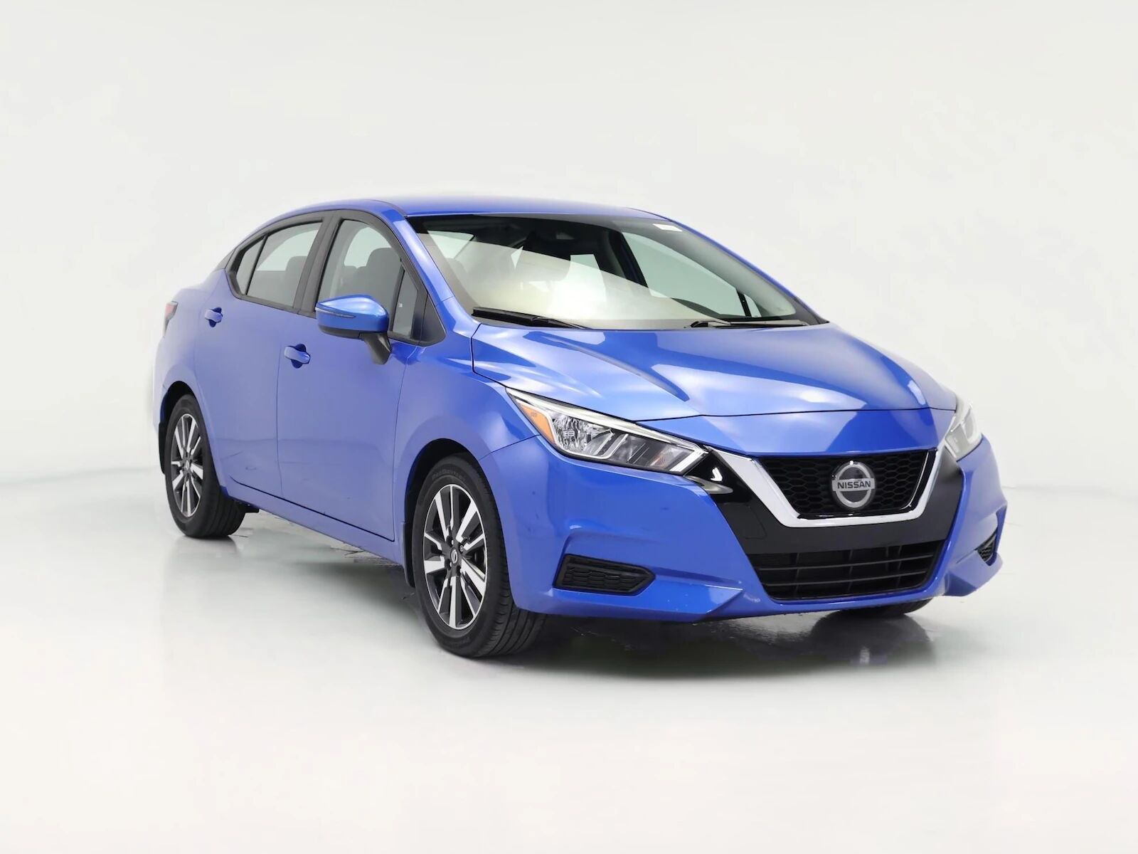 2021 NISSAN Versa