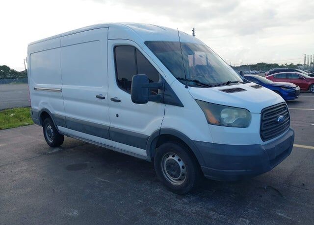 2015 FORD Transit