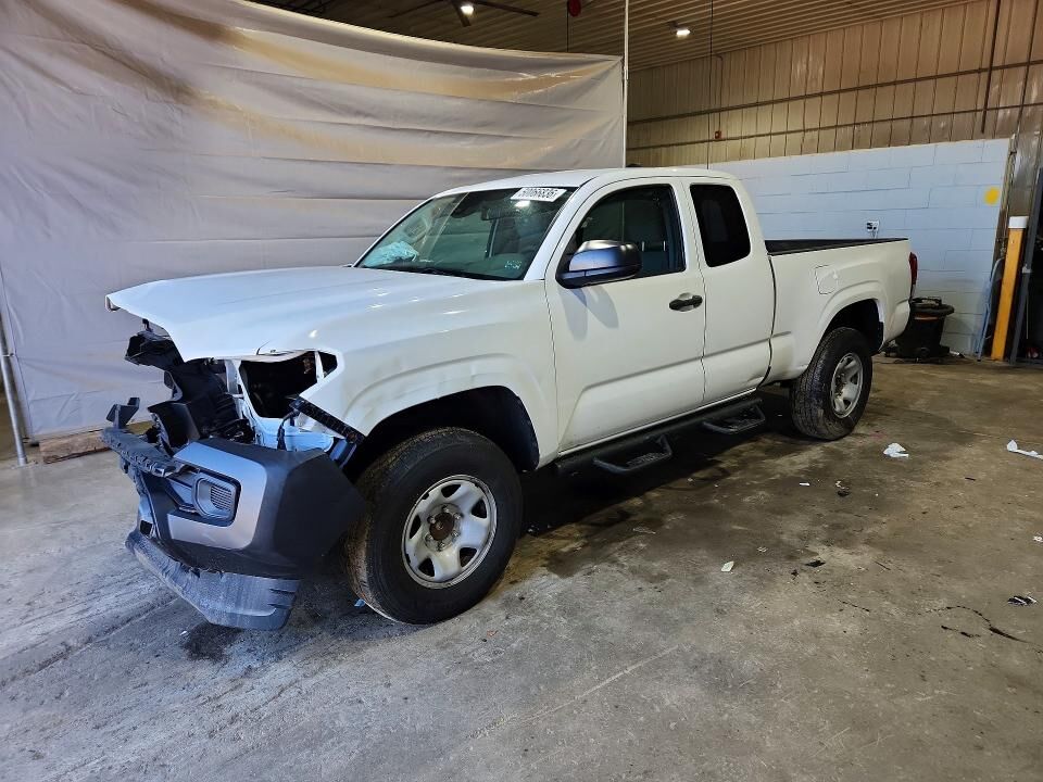 2020 TOYOTA Tacoma