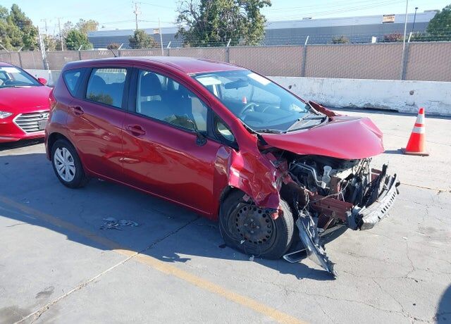 2017 NISSAN Versa