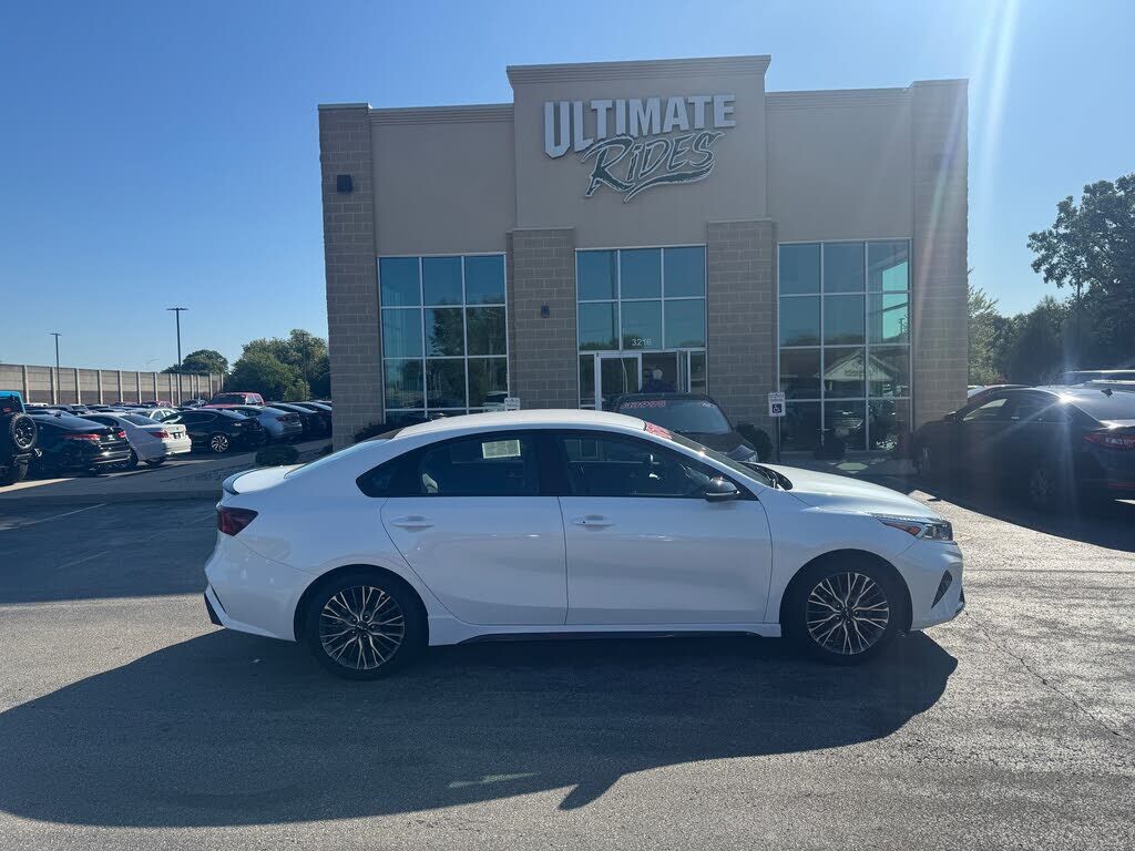 2023 KIA Forte