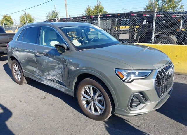 2023 AUDI Q3