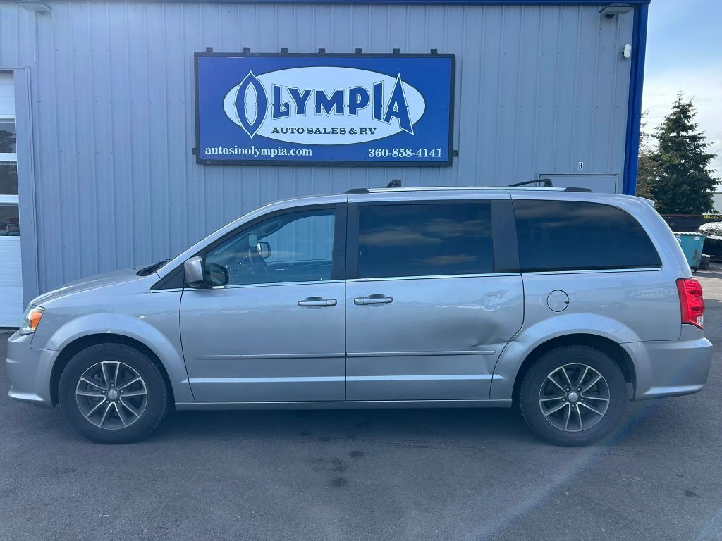 2017 DODGE Grand Caravan