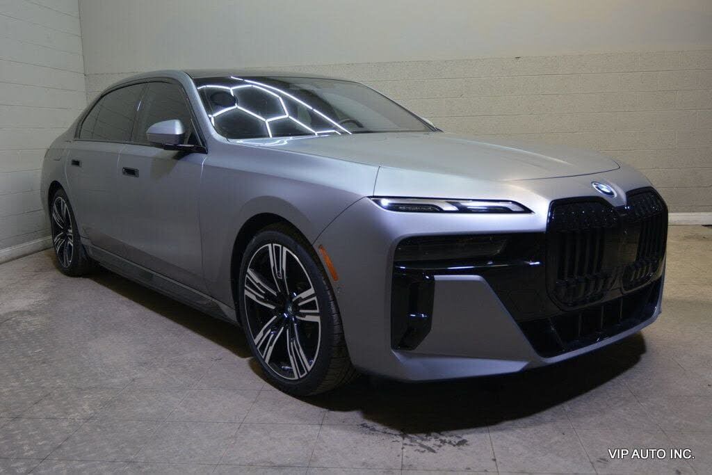 2023 BMW i7