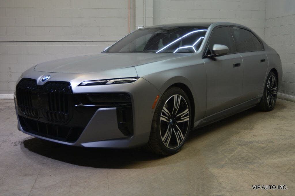 2023 BMW i7
