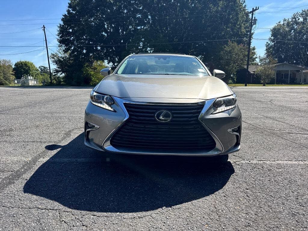 2017 Lexus ES
