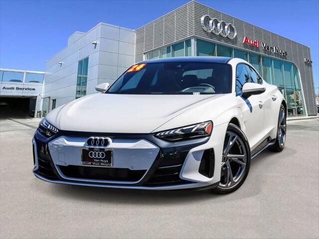 2024 AUDI e-tron GT