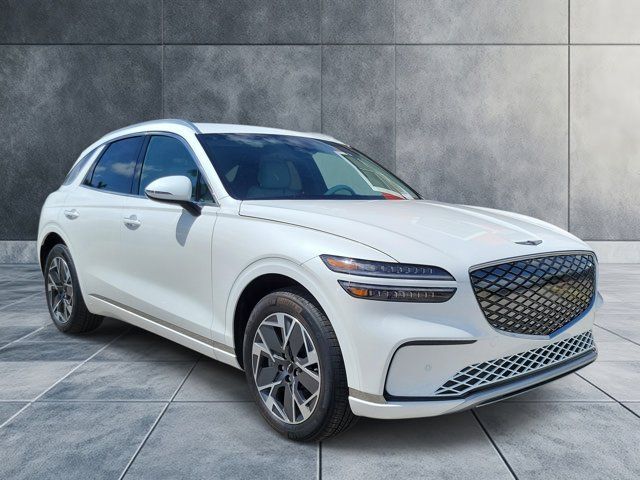 2027 GENESIS GV70