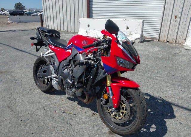 2021 HONDA CB