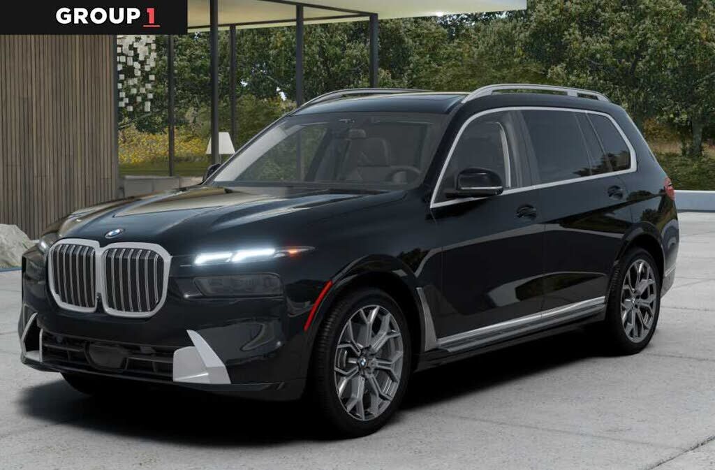 2027 BMW X7