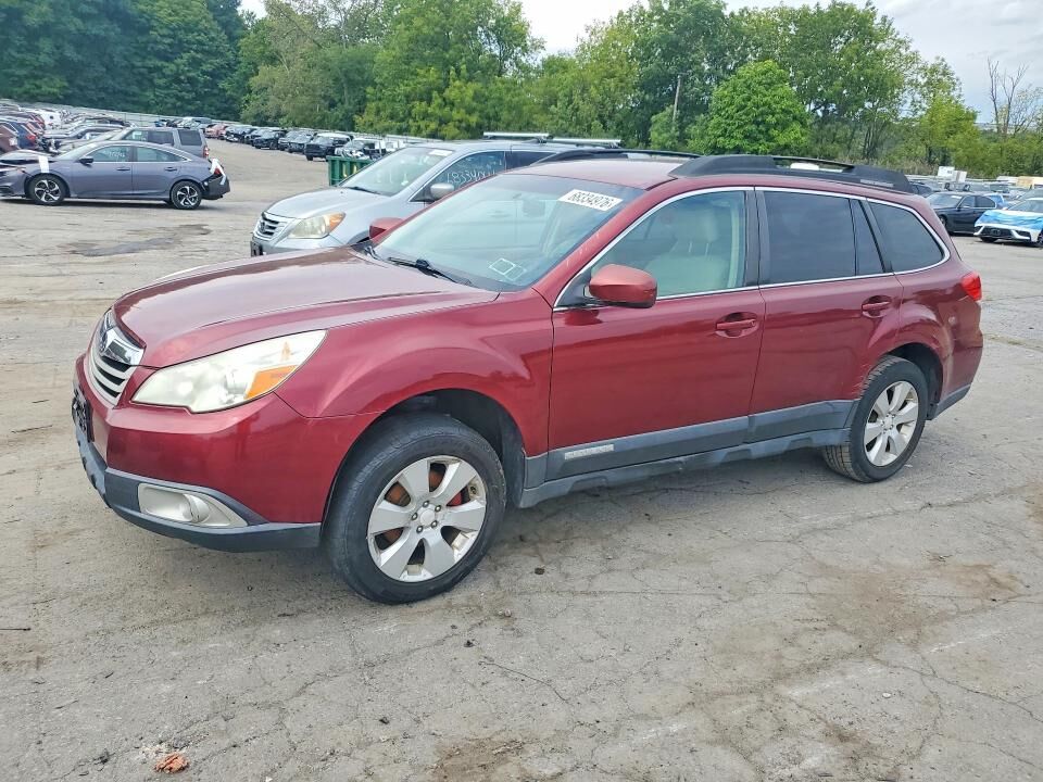 2011 SUBARU Outback