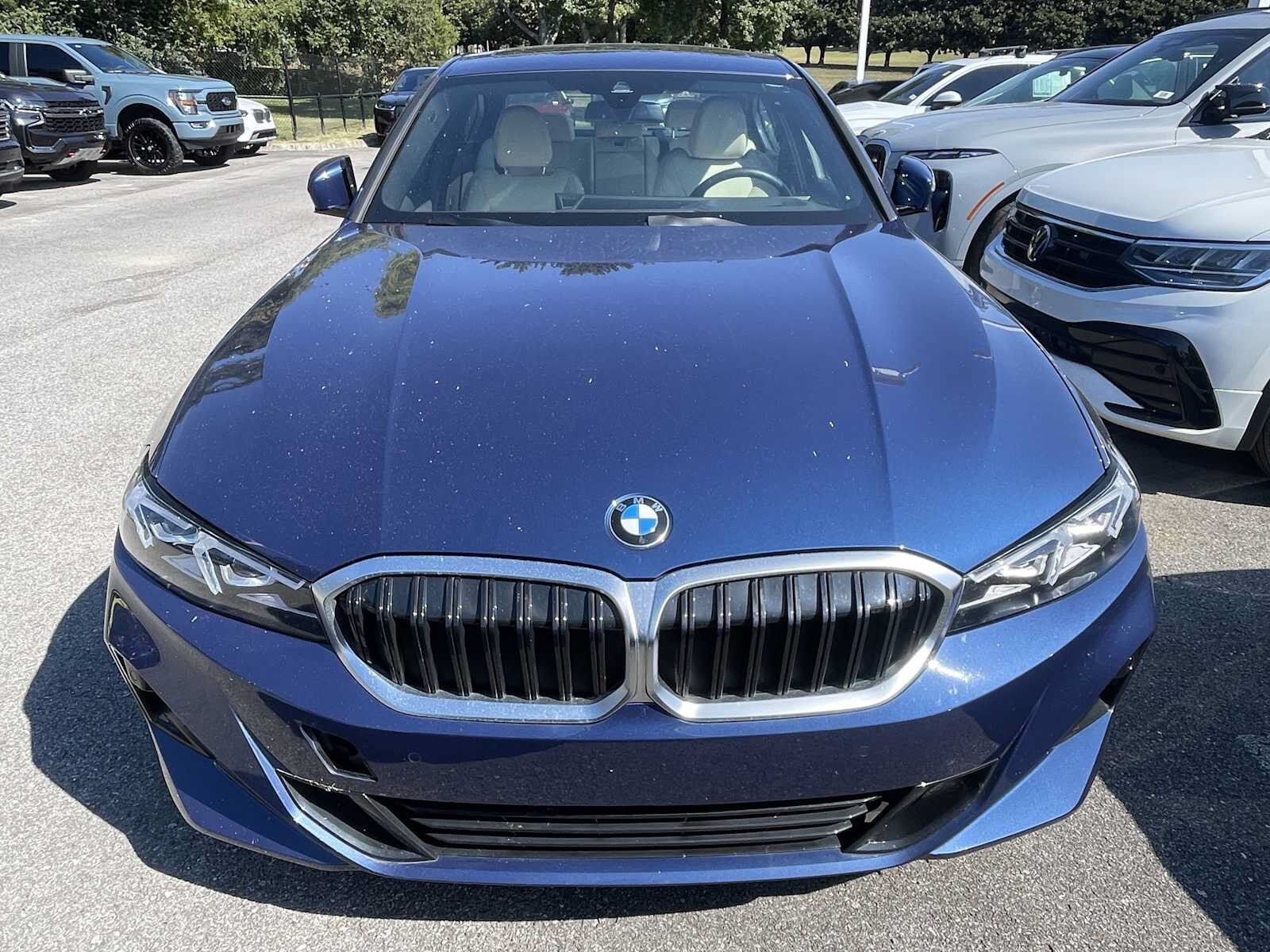 2023 BMW 330i