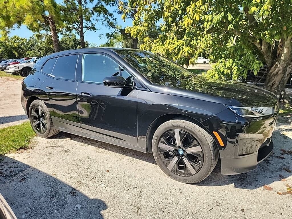 2024 BMW ix