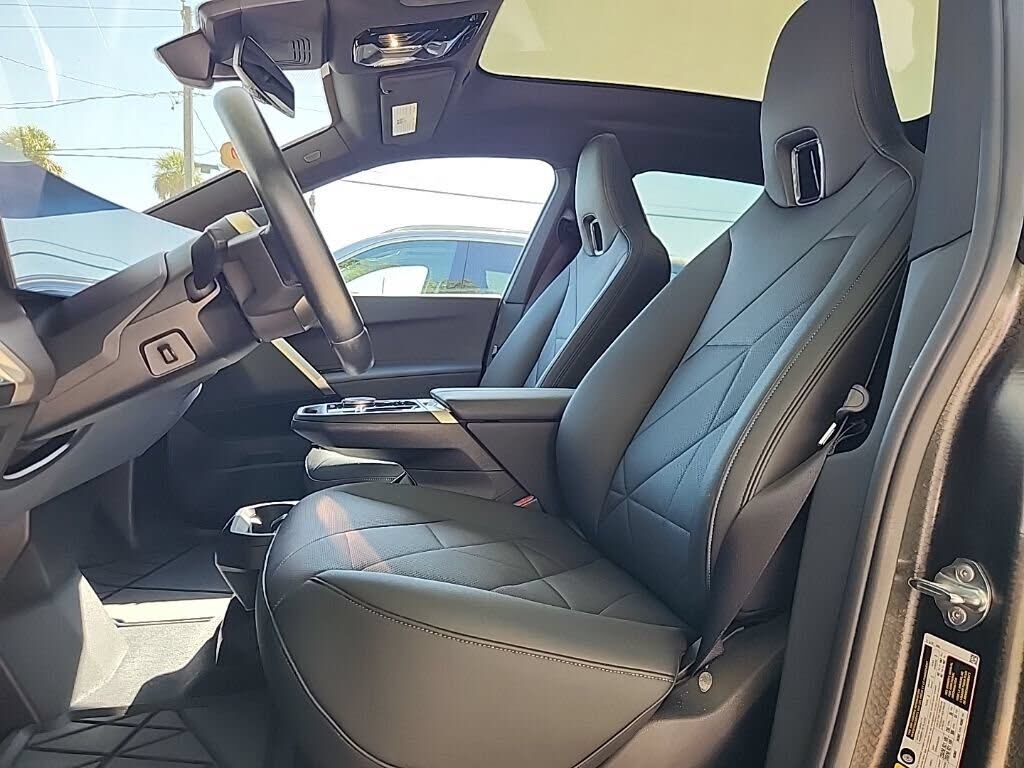 2024 BMW iX