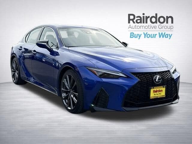 2023 LEXUS IS