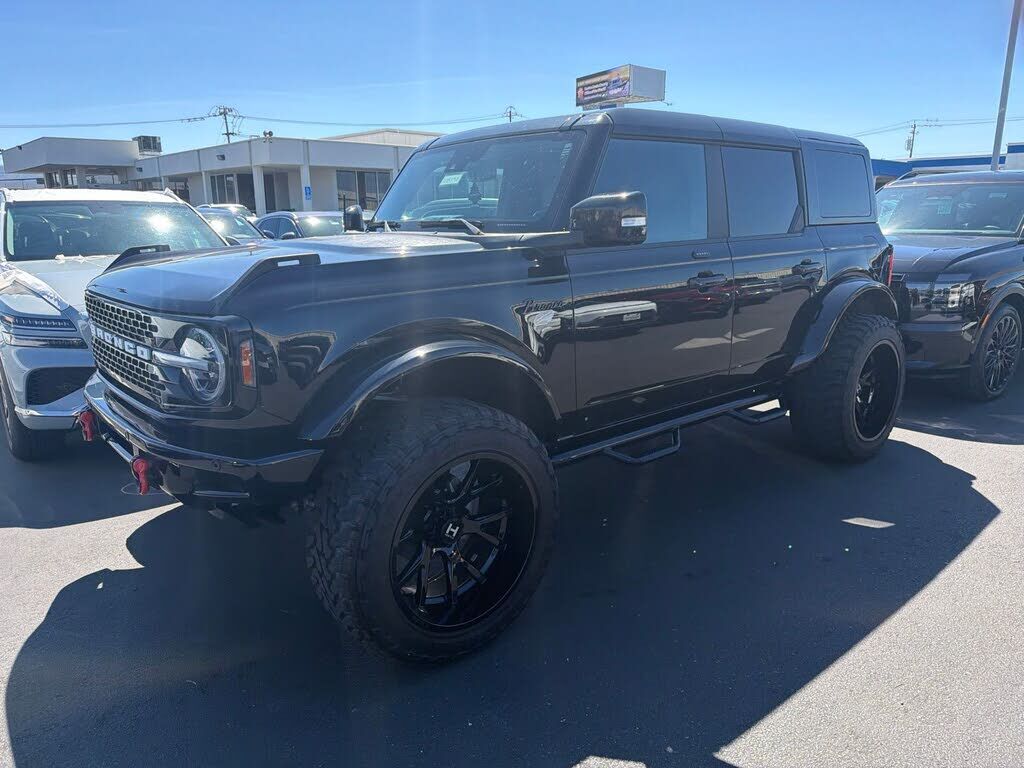 2022 FORD Bronco
