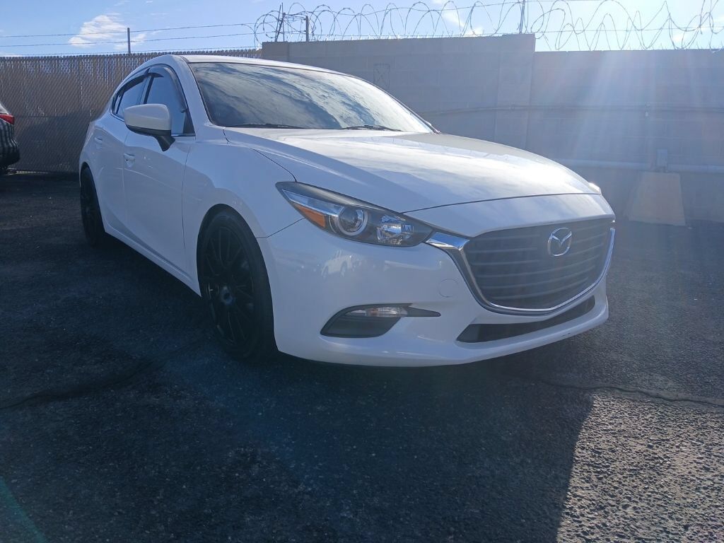 2018 MAZDA Mazda3