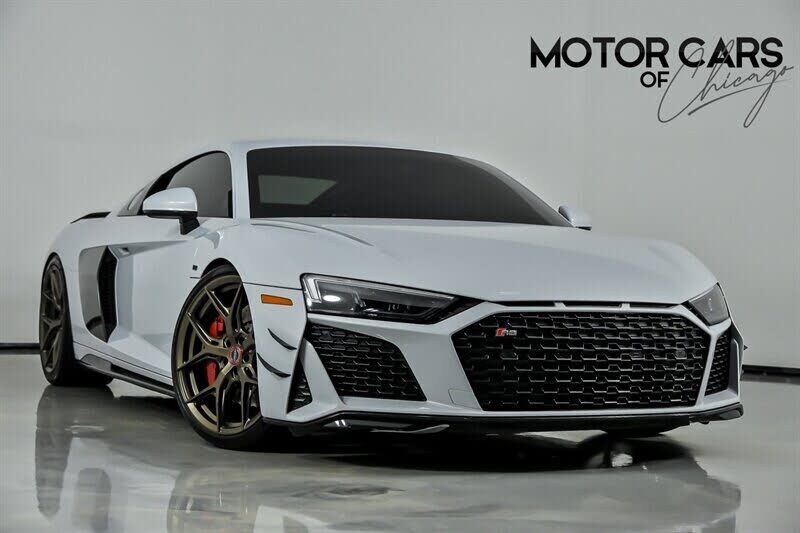 2020 AUDI R8