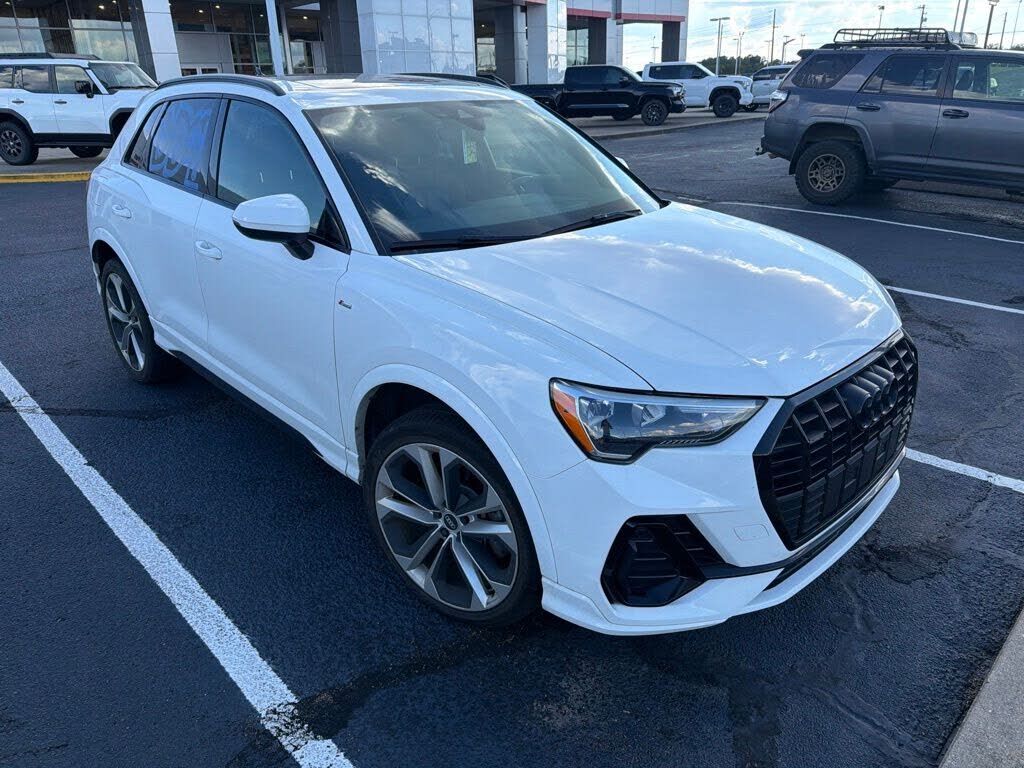 2021 Audi Q3