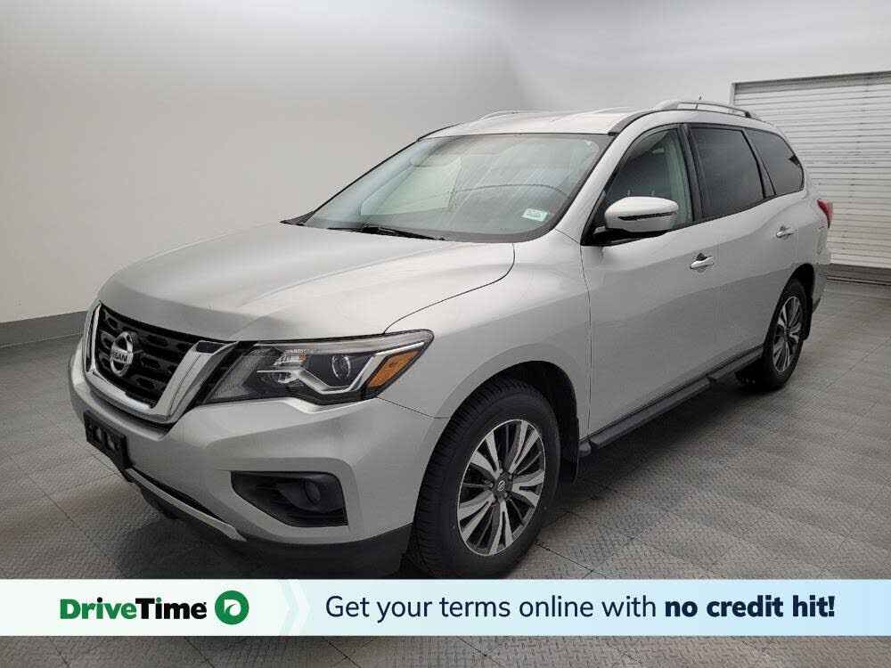 2017 NISSAN Pathfinder