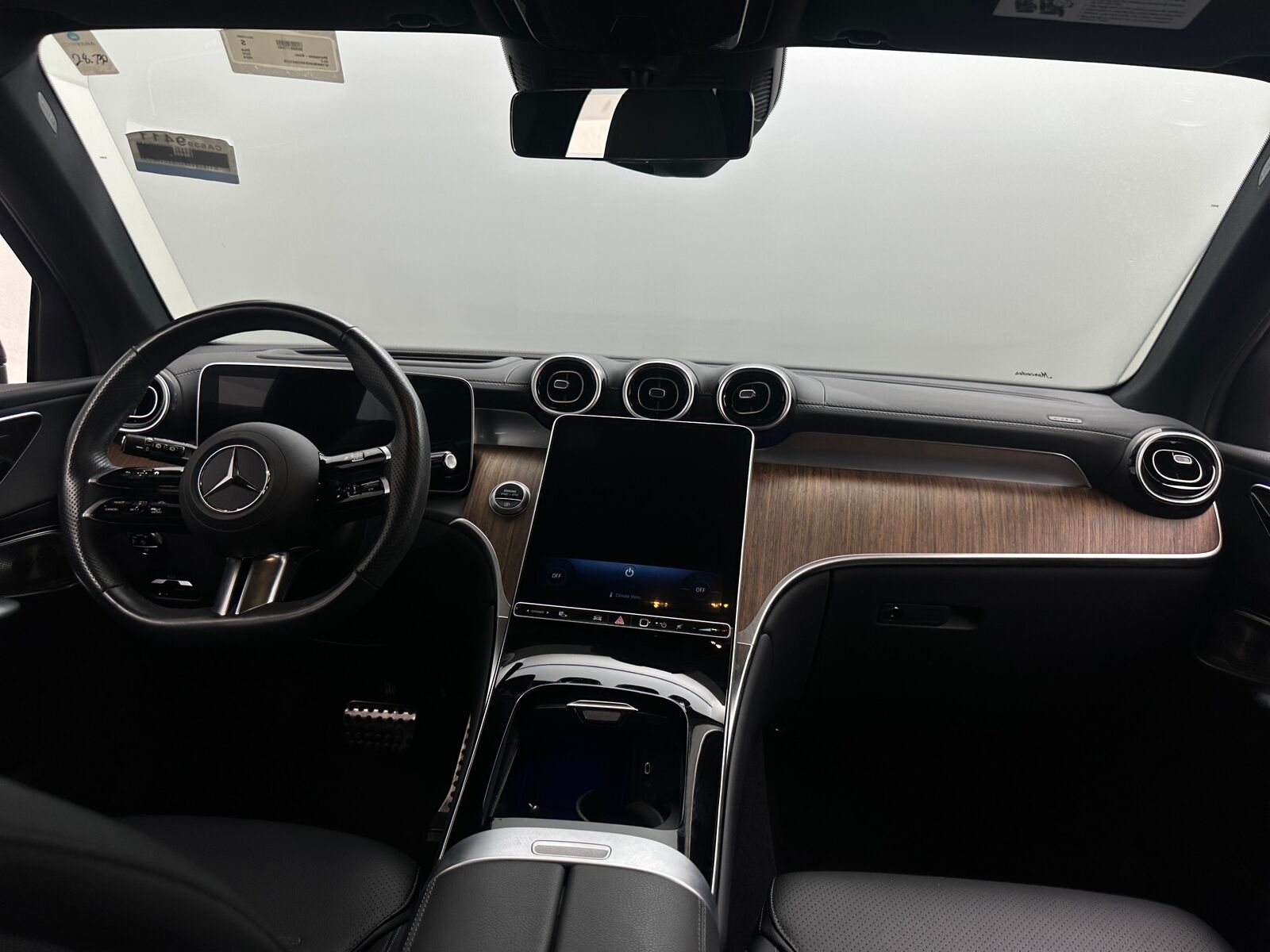 2024 Mercedes-Benz GLC-Class