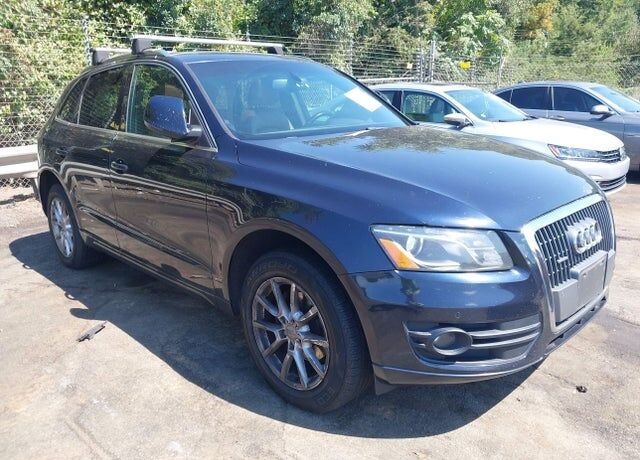 2011 AUDI Q5