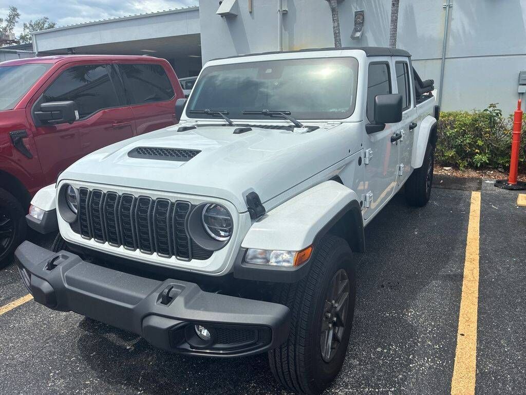 2025 JEEP Gladiator