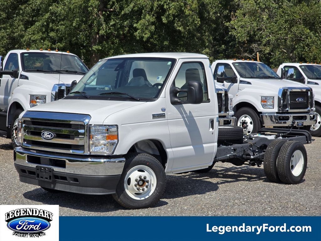 2027 FORD E-350