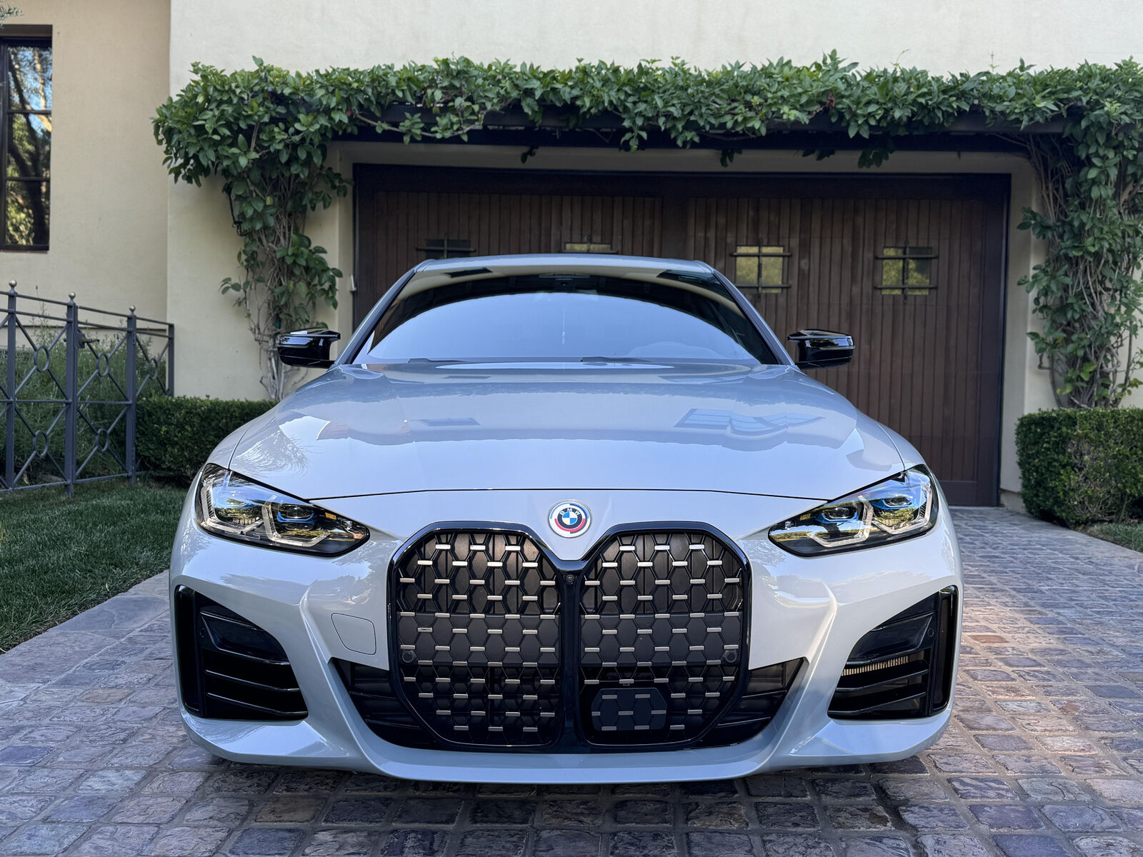 2023 BMW M4