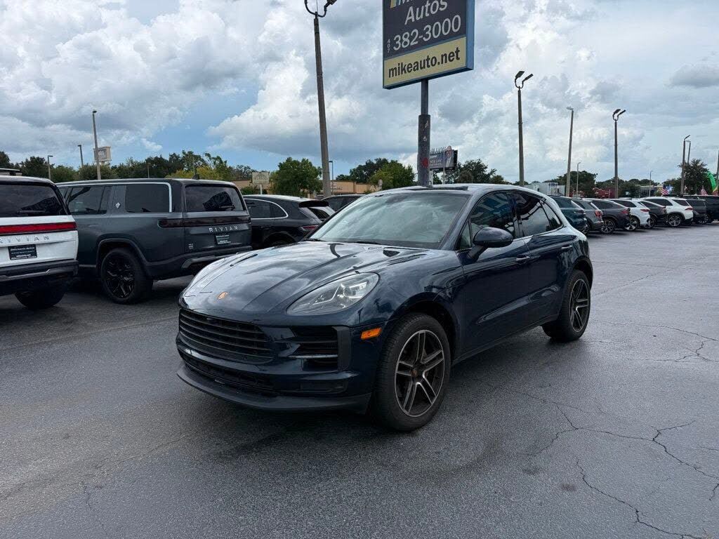 2021 PORSCHE Macan