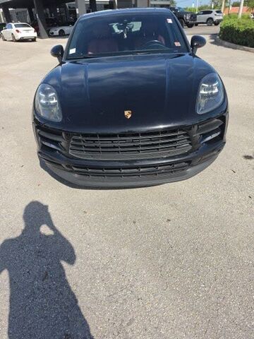 2021 PORSCHE Macan