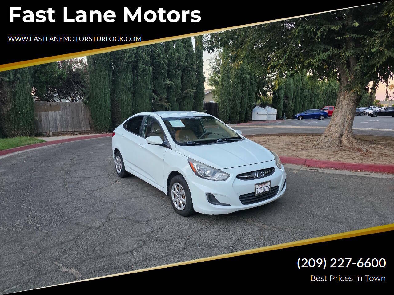 2014 HYUNDAI Accent