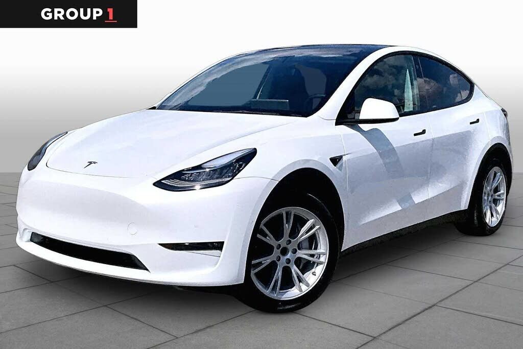 2021 TESLA Model Y