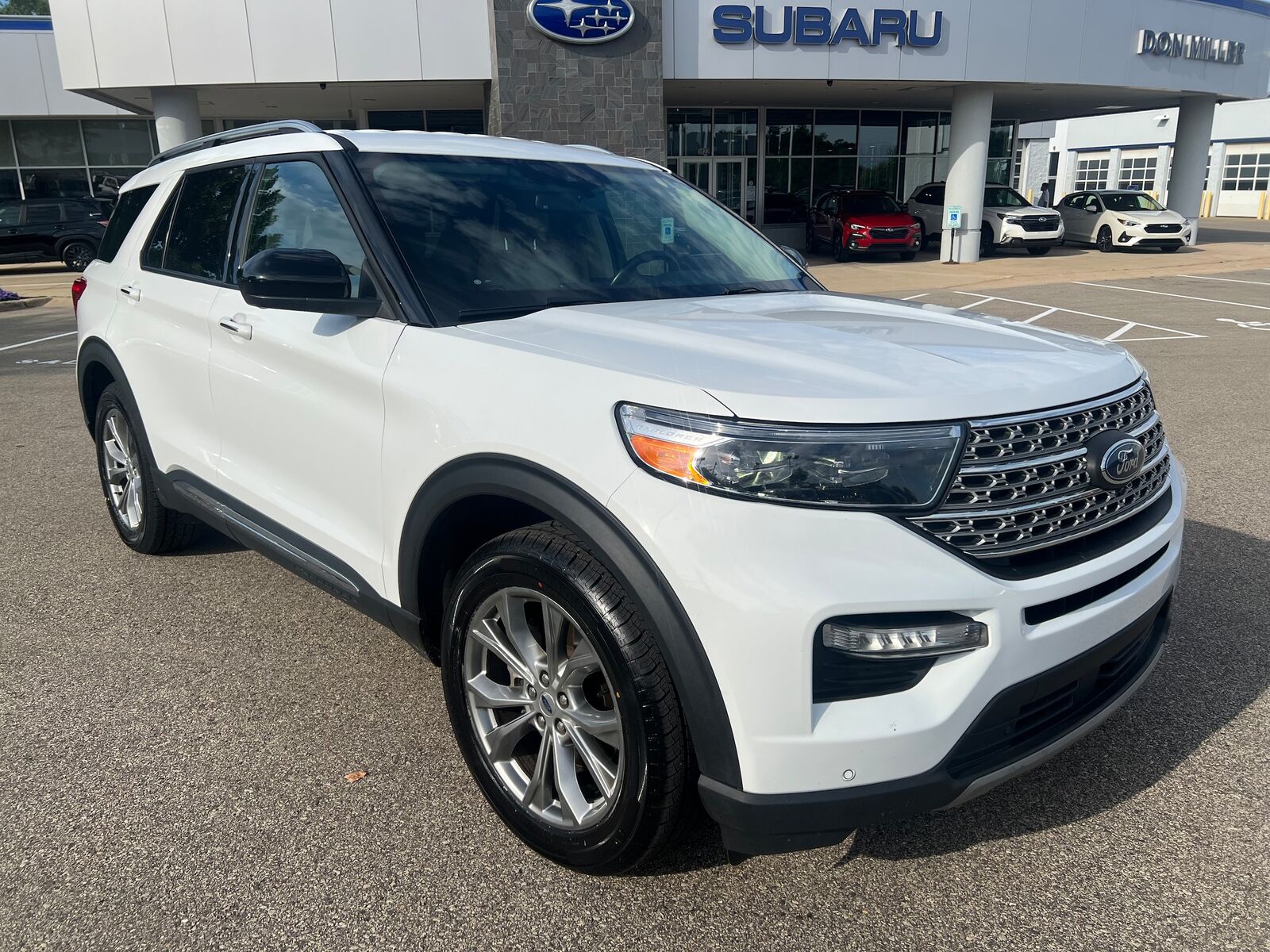 2022 FORD Explorer
