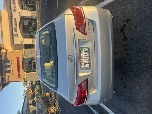 2011 Lexus ES