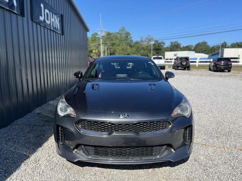 2021 KIA Stinger