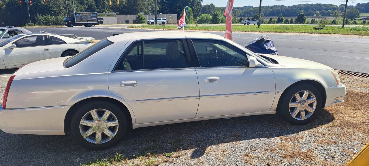 2006 CADILLAC DTS