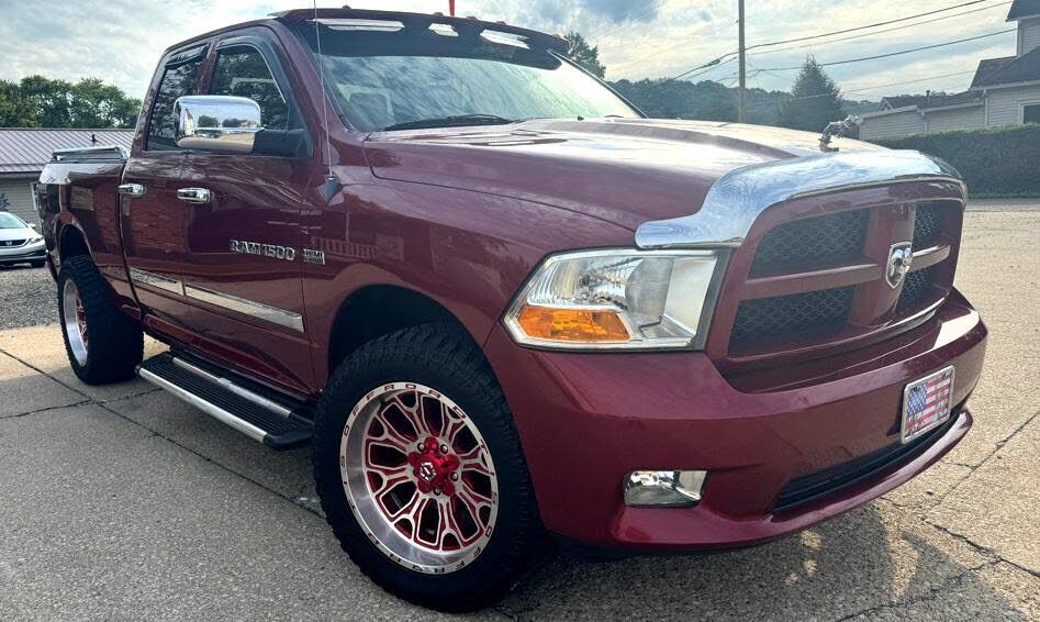 2012 DODGE Ram